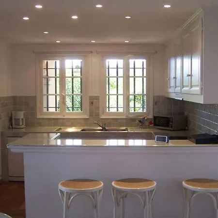 Deux -141 Villa Sainte-Maxime