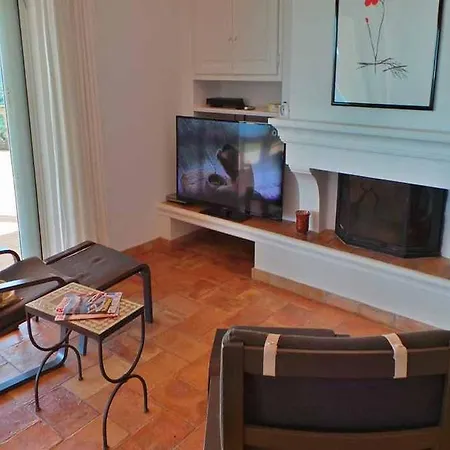 Deux -141 וילה *