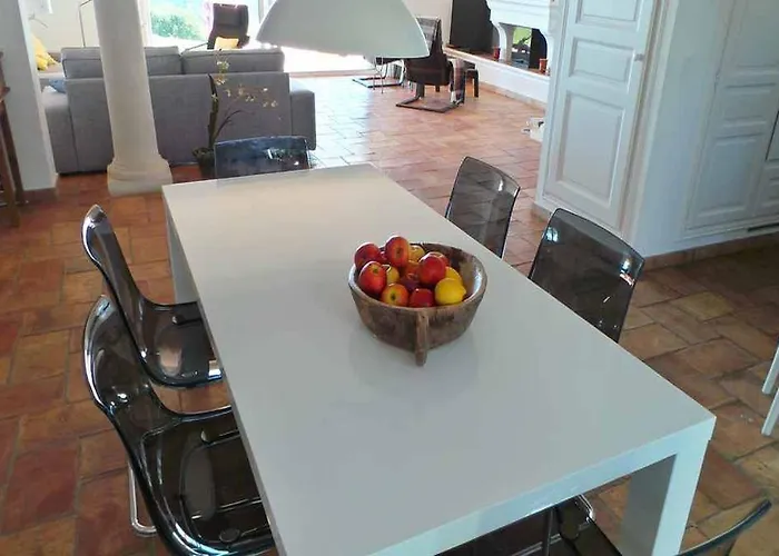 Deux -141 סן-מקסים